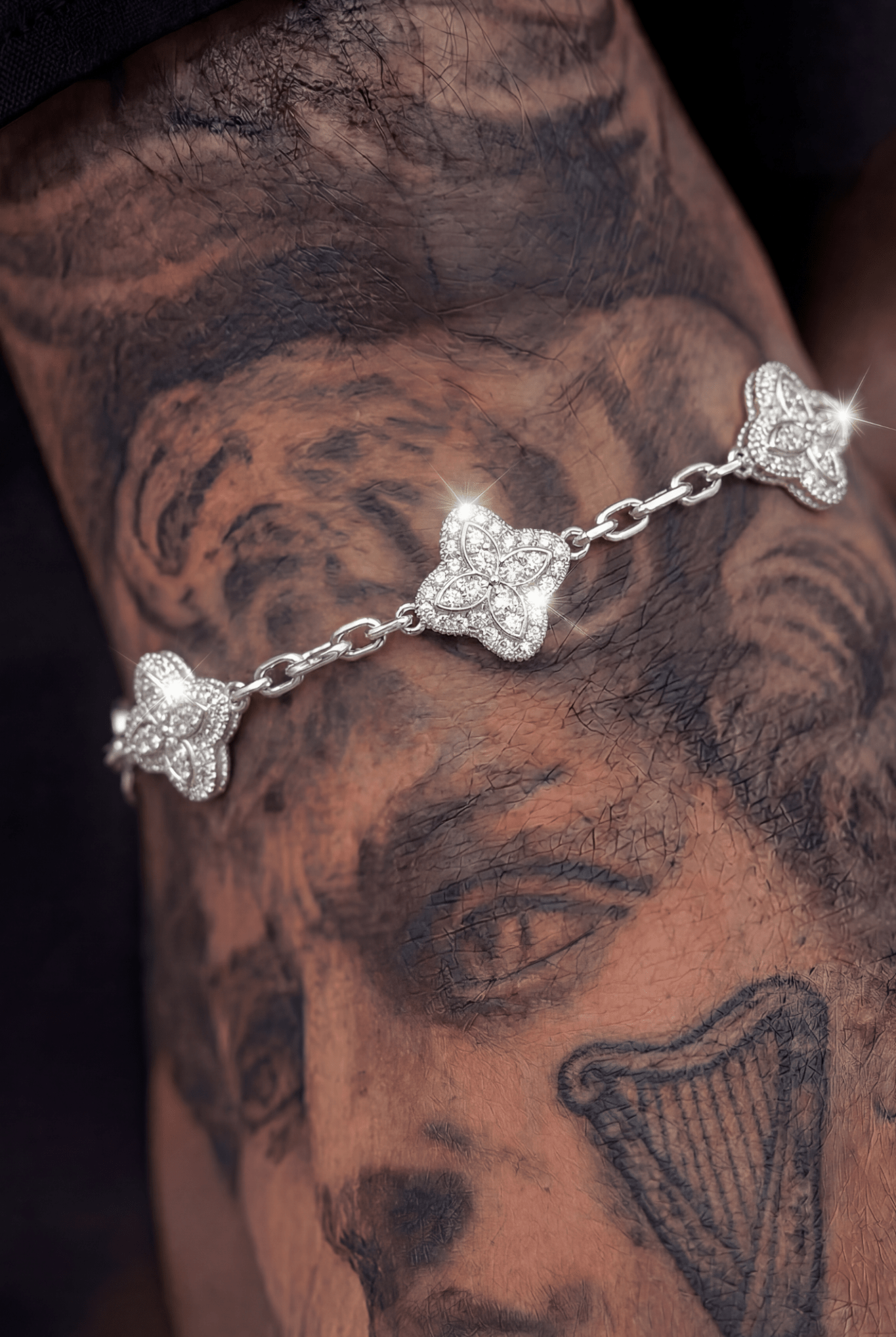 Bracciale infinity clover - OFMND