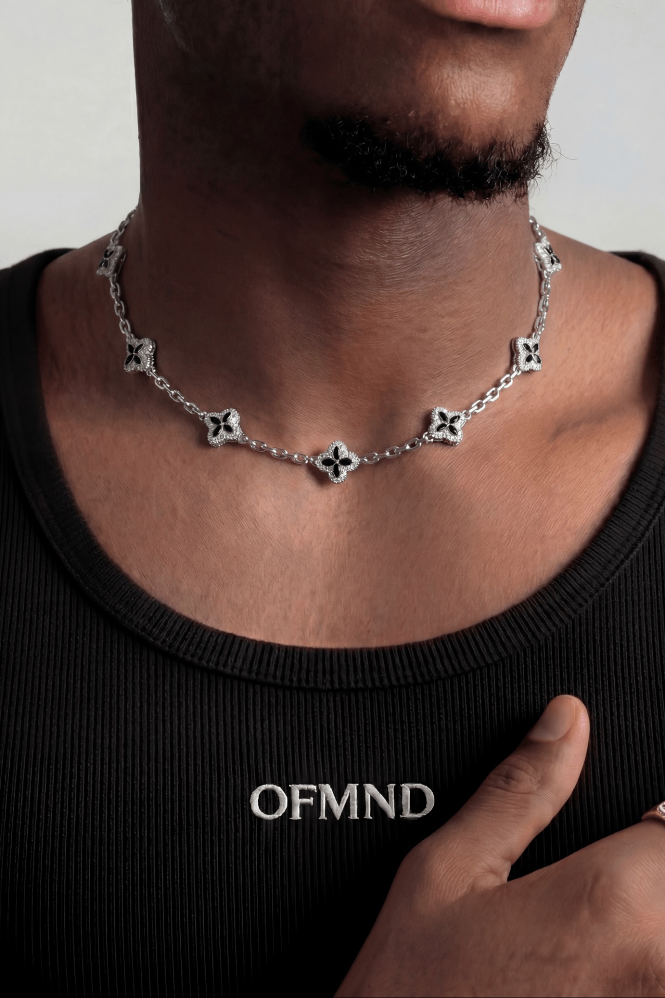 Collana infinity clover - OFMND