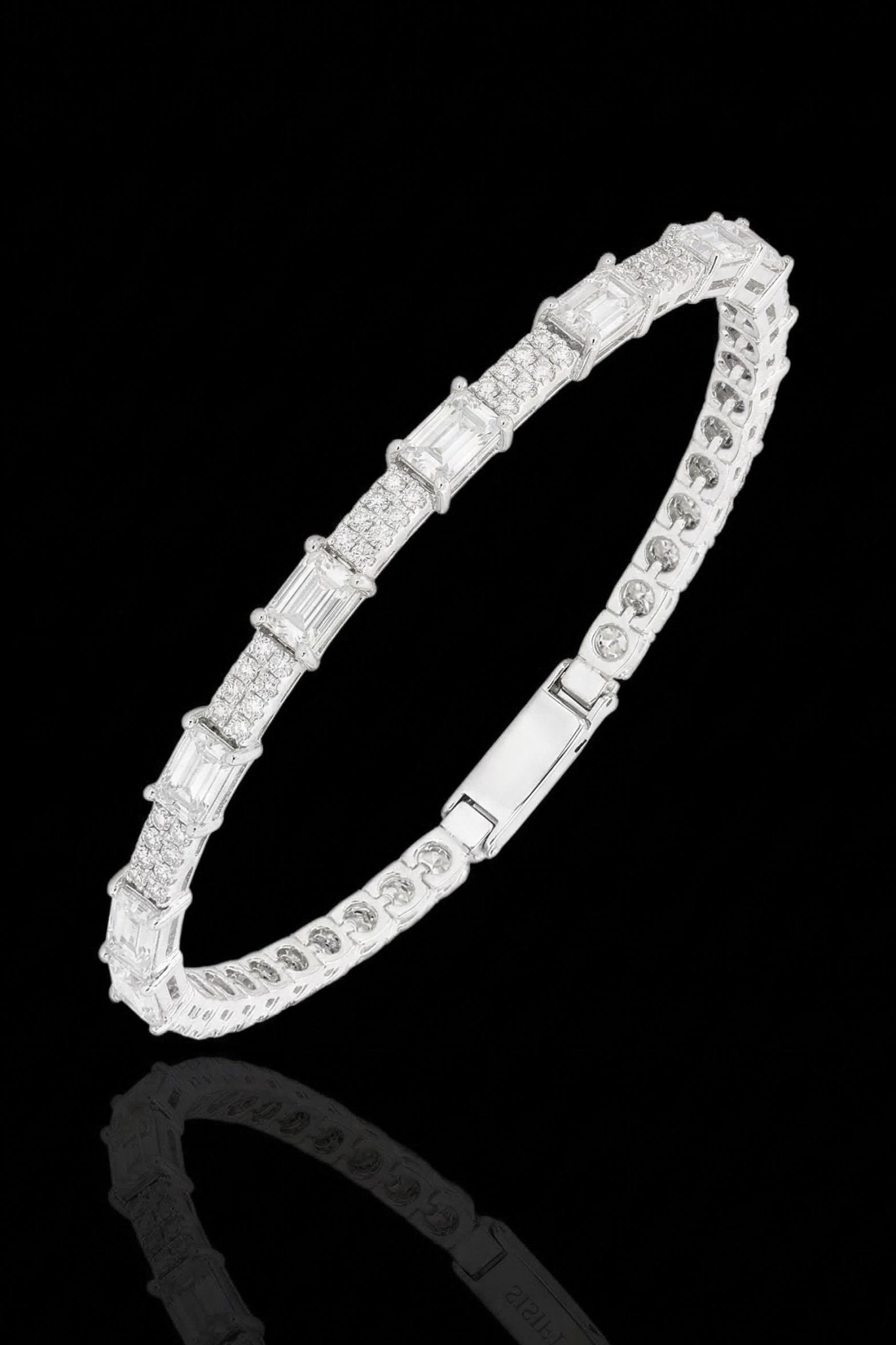 Tennis ' full diamond ' - OFMND